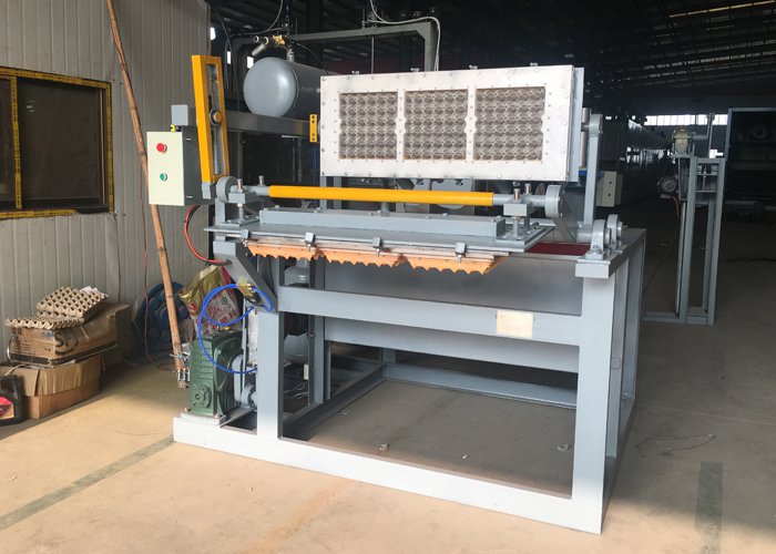 Machine de Fabrication d'Alvéoles d'Œufs